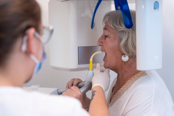 Best Broken Tooth Emergency  in Racend, LA